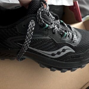 NWT - in box!  Saucony size 6.5 black